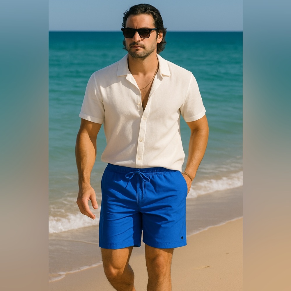 Swim 2 pair! NWT trunks. Men’s sz 3X Blue & Yellow w/cargo pockets. Fully lined.